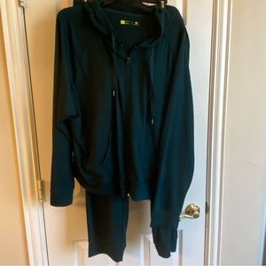 Xersion lounging/jogger set - Like New